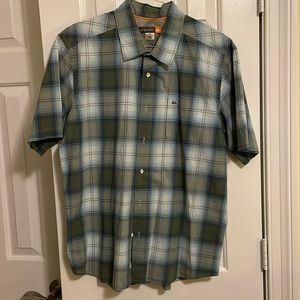 Quiksilver men’s short sleeve button down. Large.